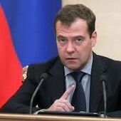 Деревянная мебель может стать обязательным атрибутом для новостроек